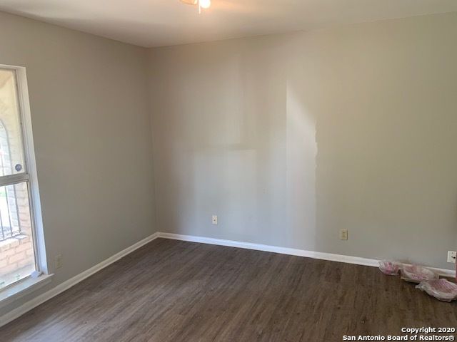 4127 Hunters Gln, San Antonio, TX 78218