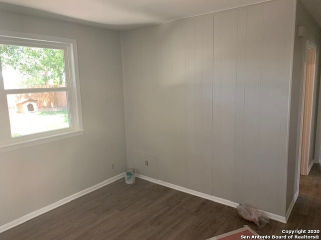 4127 Hunters Gln, San Antonio, TX 78218