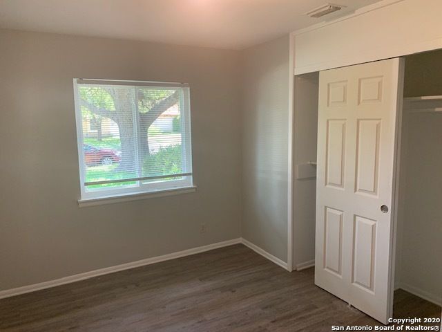 4127 Hunters Gln, San Antonio, TX 78218