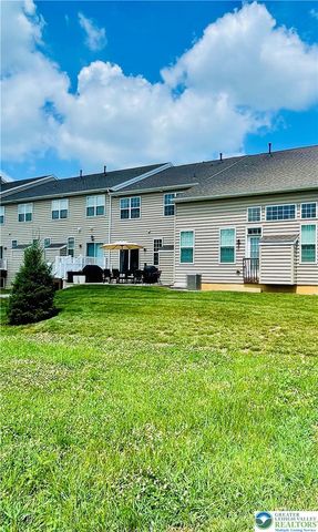 4611 Woodbrush Way, Upper Macungie Twp, PA 18104