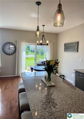 4611 Woodbrush Way, Upper Macungie Twp, PA 18104