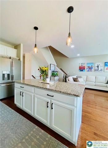 4611 Woodbrush Way, Upper Macungie Twp, PA 18104