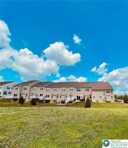 4611 Woodbrush Way, Upper Macungie Twp, PA 18104