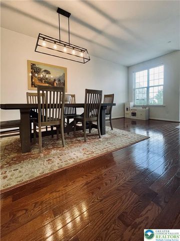 4611 Woodbrush Way, Upper Macungie Twp, PA 18104
