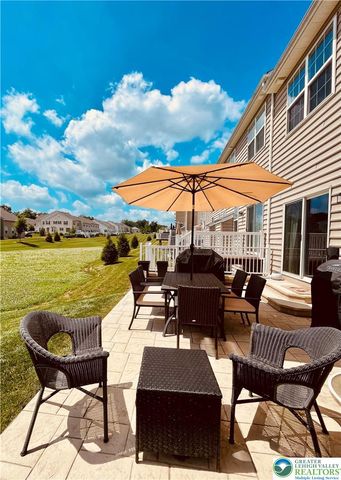 4611 Woodbrush Way, Upper Macungie Twp, PA 18104