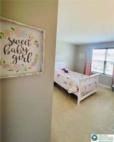 4611 Woodbrush Way, Upper Macungie Twp, PA 18104