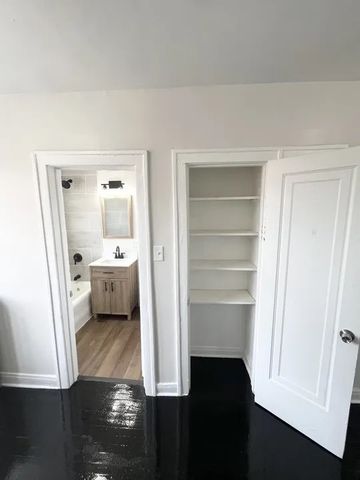 4126 W 24th Place H3, Chicago, IL 60623