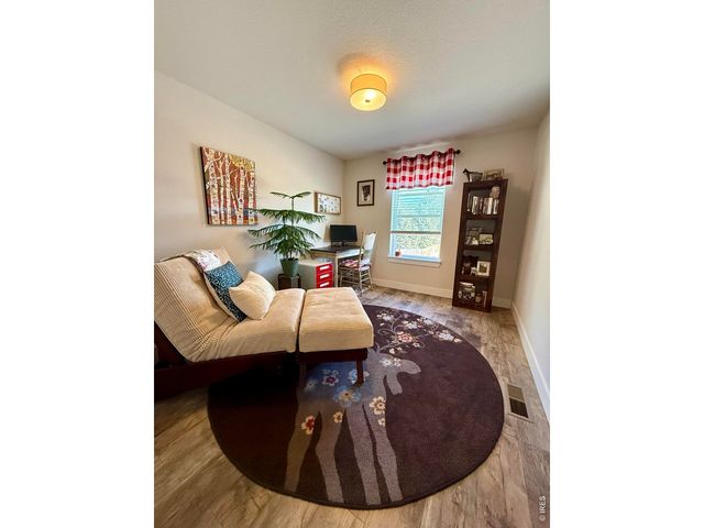 694 Stonebridge Dr, Longmont, CO 80503