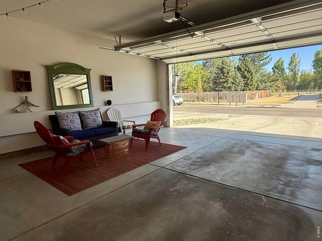 694 Stonebridge Dr, Longmont, CO 80503