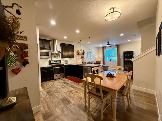 694 Stonebridge Dr, Longmont, CO 80503
