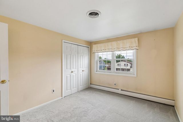 1571 WINDMILL RD, Warminster, PA 18974