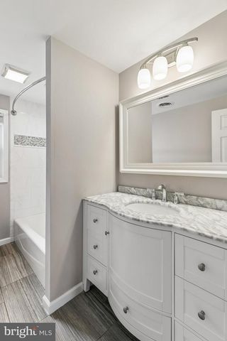 1571 WINDMILL RD, Warminster, PA 18974
