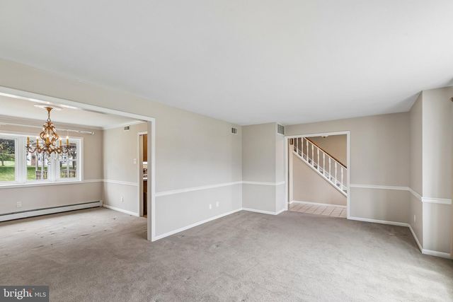 1571 WINDMILL RD, Warminster, PA 18974