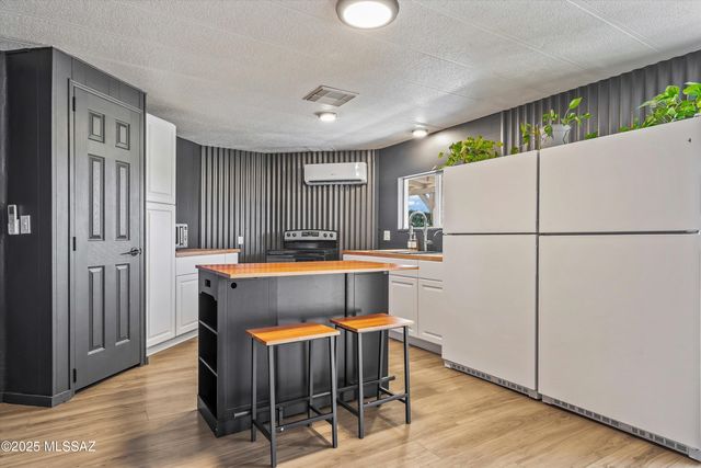 14700 N Desert Sage Lane, Tucson, AZ 85739