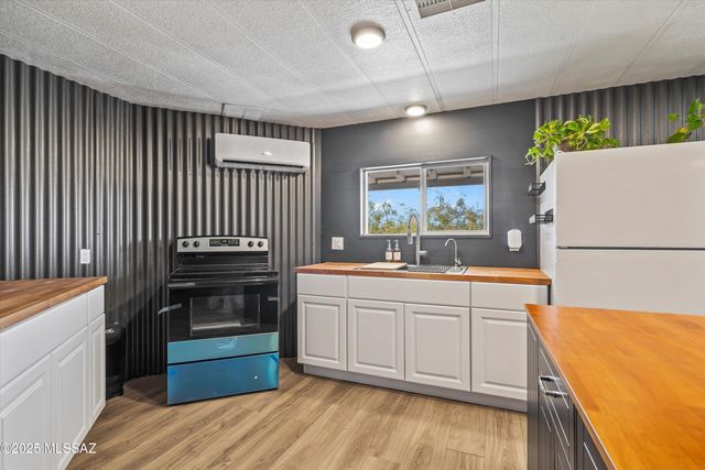 14700 N Desert Sage Lane, Tucson, AZ 85739