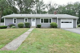 44 Cindy Lane, Warwick, RI 02886