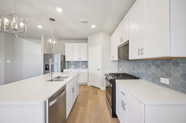 2400 Glacier Road, Anna, TX 75409