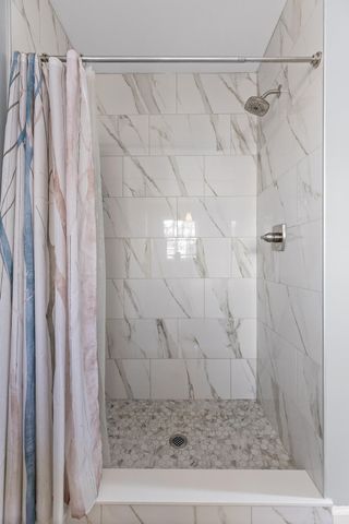 598 Lake Hills Drive, Trenton, GA 30752