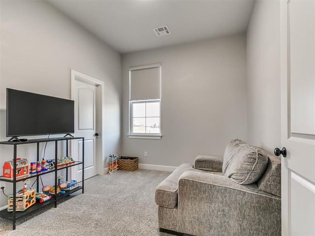 1017 Dorsi Way, Newcastle, OK 73065