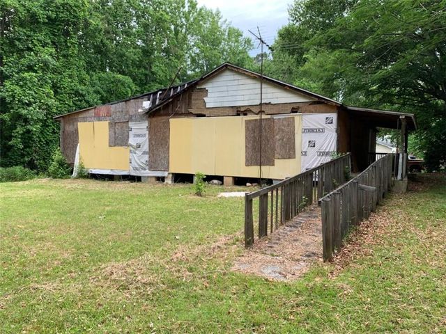 573 Coach Bobby Dodd Road, Dallas, GA 30132