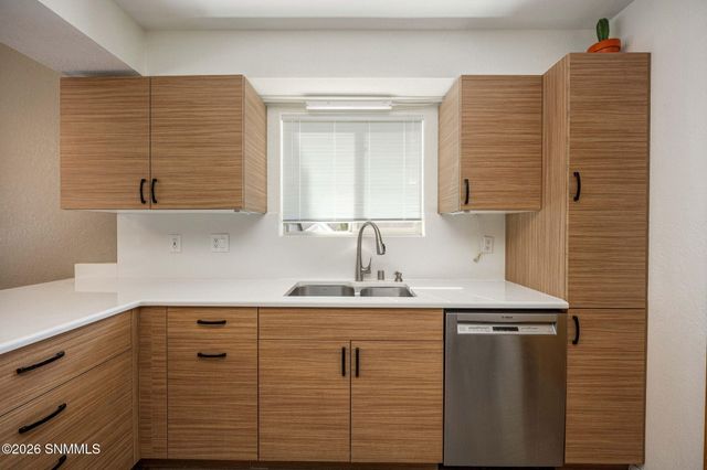 1143 Berkshire Court, Las Cruces, NM 88005