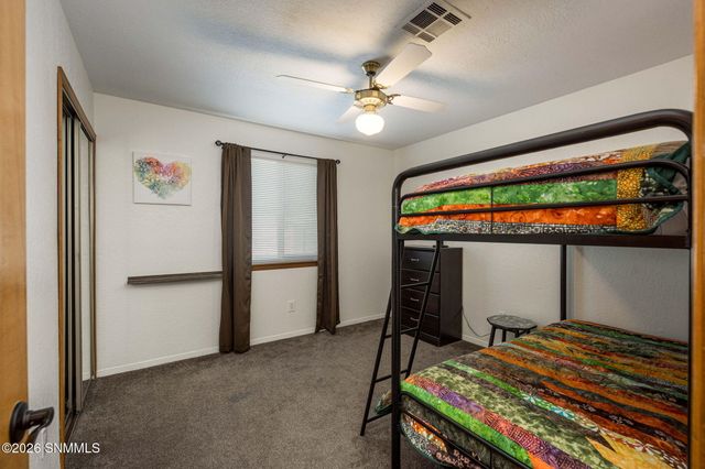 1143 Berkshire Court, Las Cruces, NM 88005