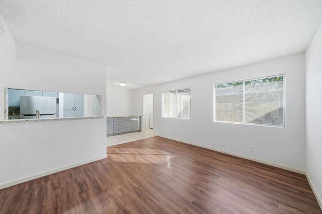 11002 Hammerly Boulevard 27, Houston, TX 77043