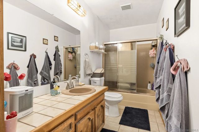 2115 Mother Grundy Truck Trl, Jamul, CA 91935