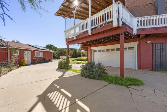 2115 Mother Grundy Truck Trl, Jamul, CA 91935