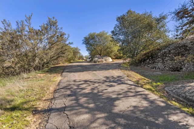 2115 Mother Grundy Truck Trl, Jamul, CA 91935