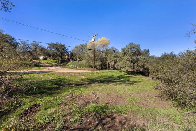 2115 Mother Grundy Truck Trl, Jamul, CA 91935