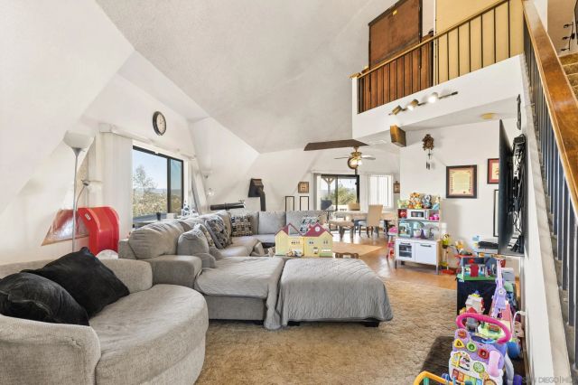 2115 Mother Grundy Truck Trl, Jamul, CA 91935