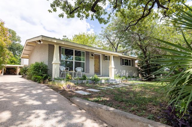 1706 Palma PLZ C, Austin, TX 78703