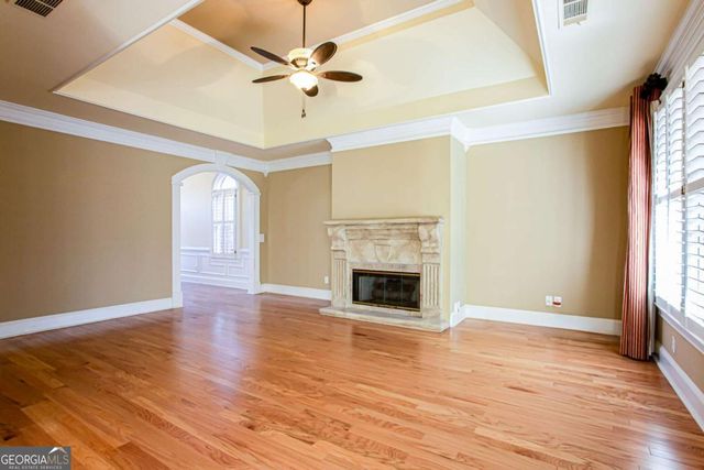 2100 Glenhurst Drive, Snellville, GA 30078