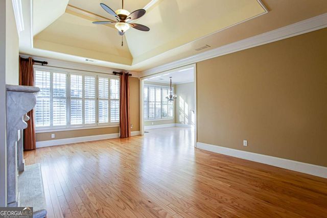 2100 Glenhurst Drive, Snellville, GA 30078