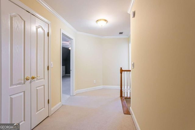 2100 Glenhurst Drive, Snellville, GA 30078