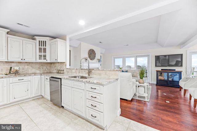3095 CALVERT BLVD, Lusby, MD 20657