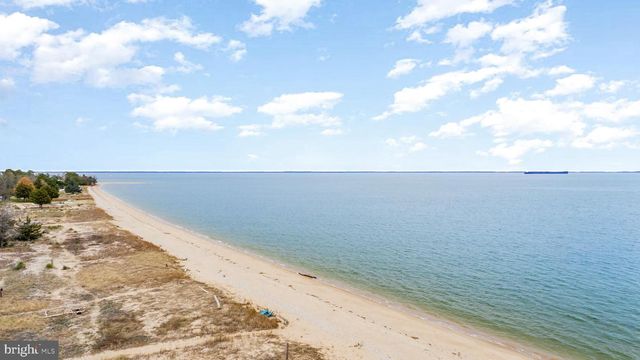 3095 CALVERT BLVD, Lusby, MD 20657