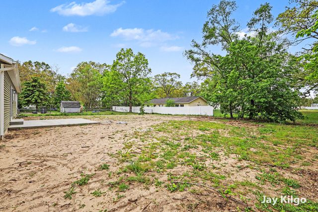1284 James Avenue, Muskegon Twp, MI 49442