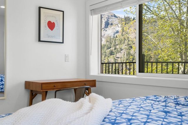 2090 Chalet Rd Unit 4, Alpine Meadows, CA 96146