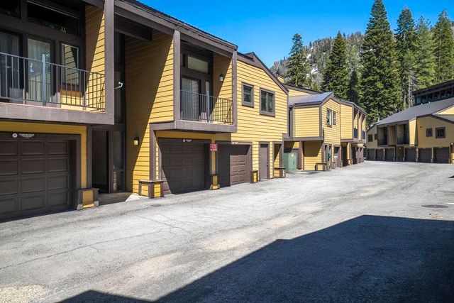 2090 Chalet Rd Unit 4, Alpine Meadows, CA 96146