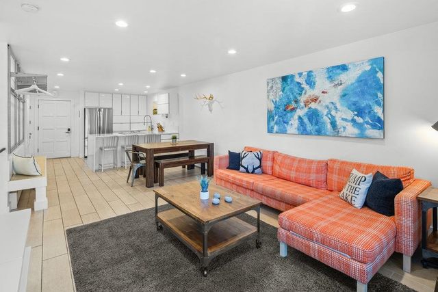 2090 Chalet Rd Unit 4, Alpine Meadows, CA 96146