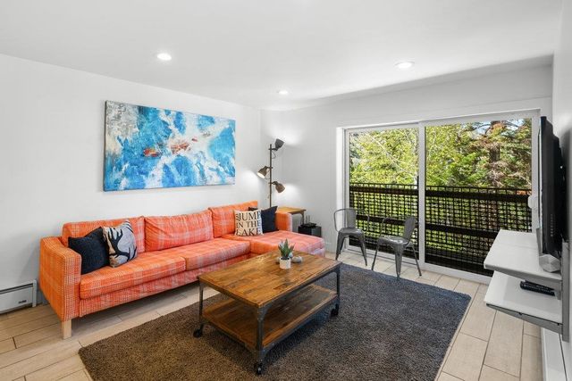 2090 Chalet Rd Unit 4, Alpine Meadows, CA 96146