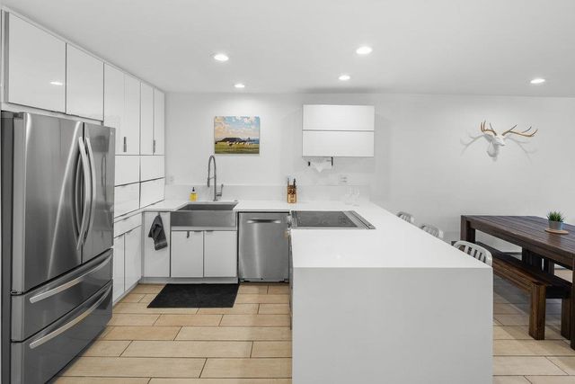 2090 Chalet Rd Unit 4, Alpine Meadows, CA 96146