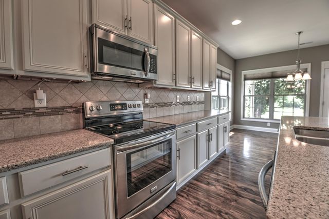 117 Ferguson Lane, Georgetown, KY 40324