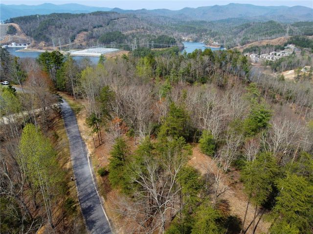110 Buttercup Way, Sunset, SC 29685