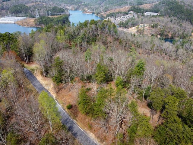 110 Buttercup Way, Sunset, SC 29685