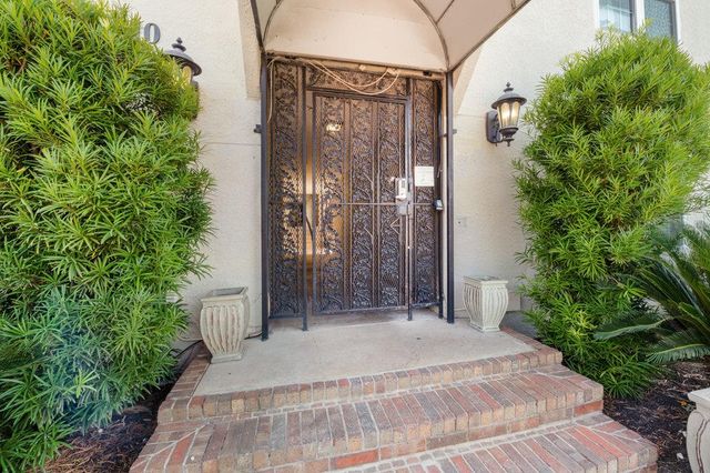 910 Duncan LN 26, Austin, TX 78705