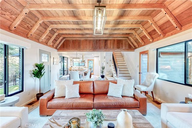 481 Heliotrope Drive, Lake Arrowhead, CA 92352