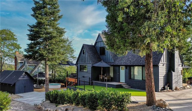 481 Heliotrope Drive, Lake Arrowhead, CA 92352